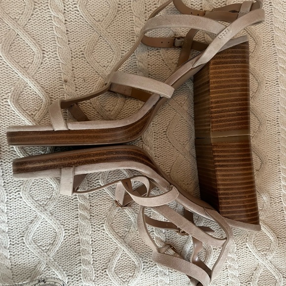 Steve Madden Tan Strappy Block Heels Suede women’s size 10 - Picture 10 of 14